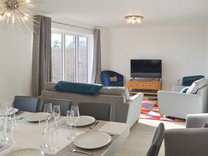 Interior - 4 bedroom accommodation in Acklington, near Warkworth (Acklington, near Warkworth)