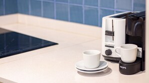 Kaffee und/oder Kaffeemaschine