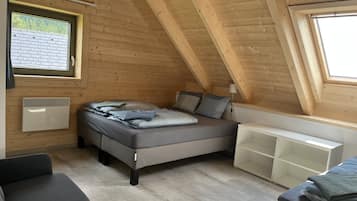 3 chambres, bureau, lit parapluie, Wi-Fi gratuit
