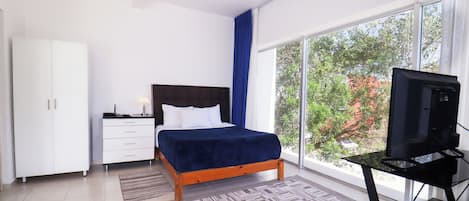 1 bedroom, free WiFi, bed sheets