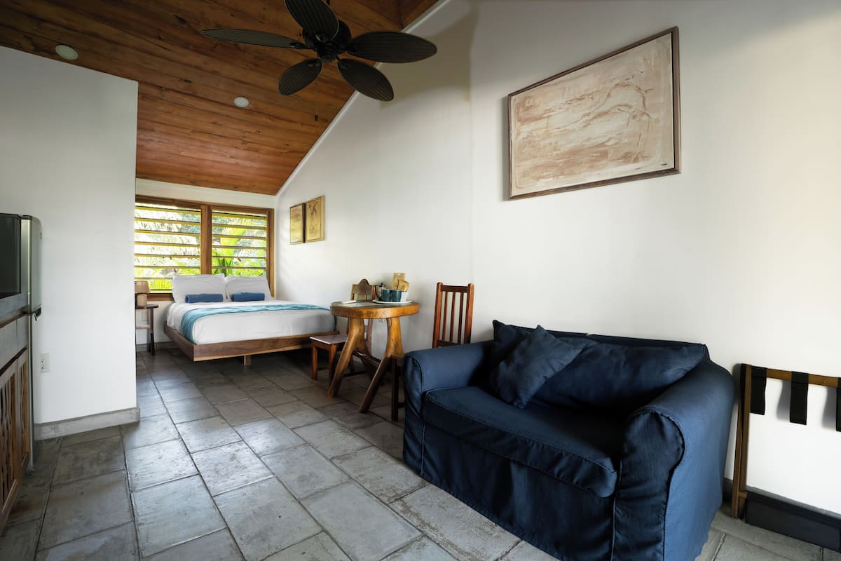 Basic Double Room | Individually decorated, individually furnished, free WiFi