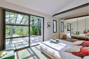 4 chambres, Wi-Fi gratuit, draps fournis