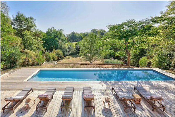 Piscine extérieure, piscine chauffée