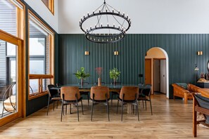 Dining - Timber + Love Chalet (Meadows)