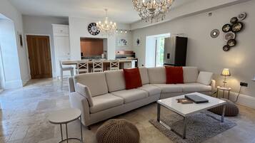 Villa | Interior