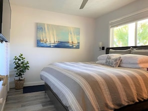 2 bedrooms, iron/ironing board, free WiFi, bed sheets