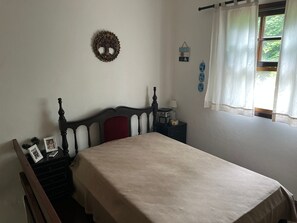 2 chambres, accès au Wi-Fi (inclus)