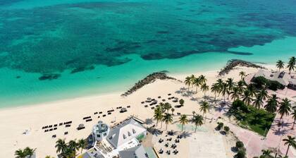 Bell Channel Bay waterfront condo with Dock Space