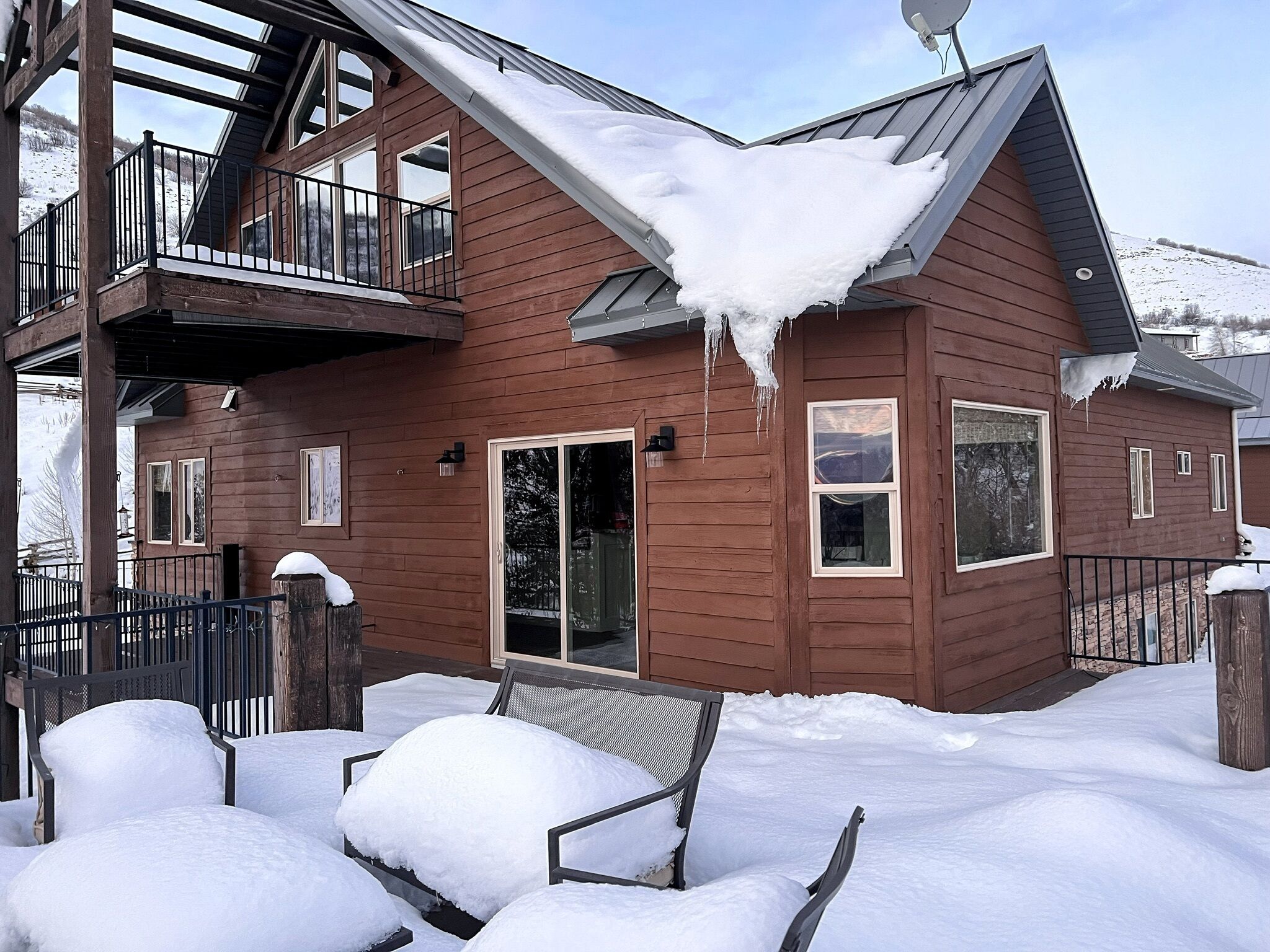 Cozy Mountain home with backyard mountain, amazing views
