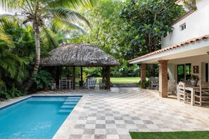 Alberca al aire libre 