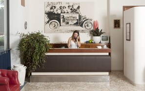Reception - Hotel Baltic (Rimini)