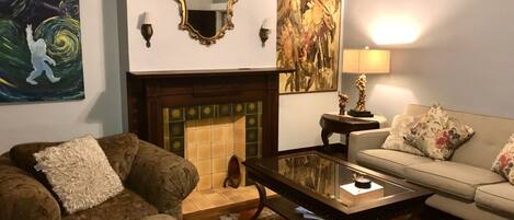 Smart-tv, een dvd-speler en een filmbibliotheek