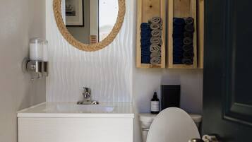 Eco-friendly toiletries, towels