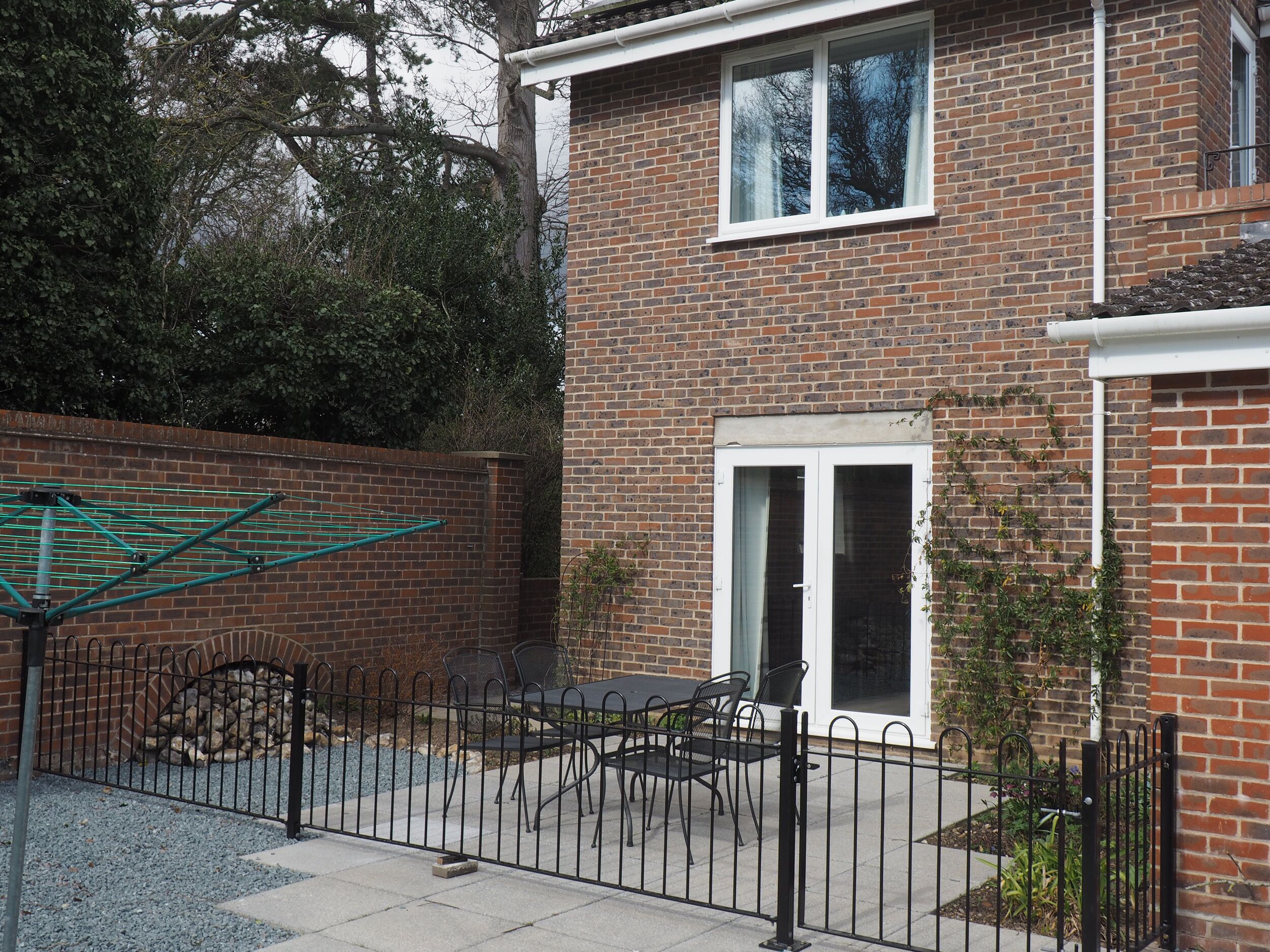 Cottage | Property grounds