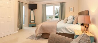 Brundall House 飯店