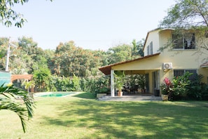 Exterior - Casa Amma with garden and pool, ideal for families and friends. (Sayulita)