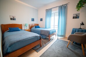 2 chambres, bureau, fer et planche à repasser, Wi-Fi