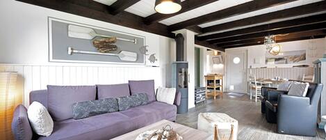 Télévision, cheminée