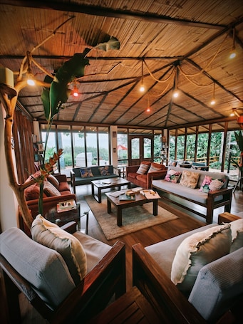 Lounge. The River House