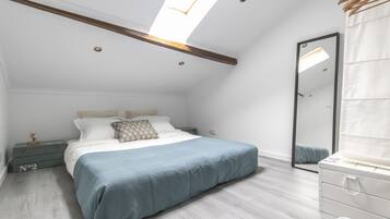 1 bedroom, iron/ironing board, WiFi, bed sheets