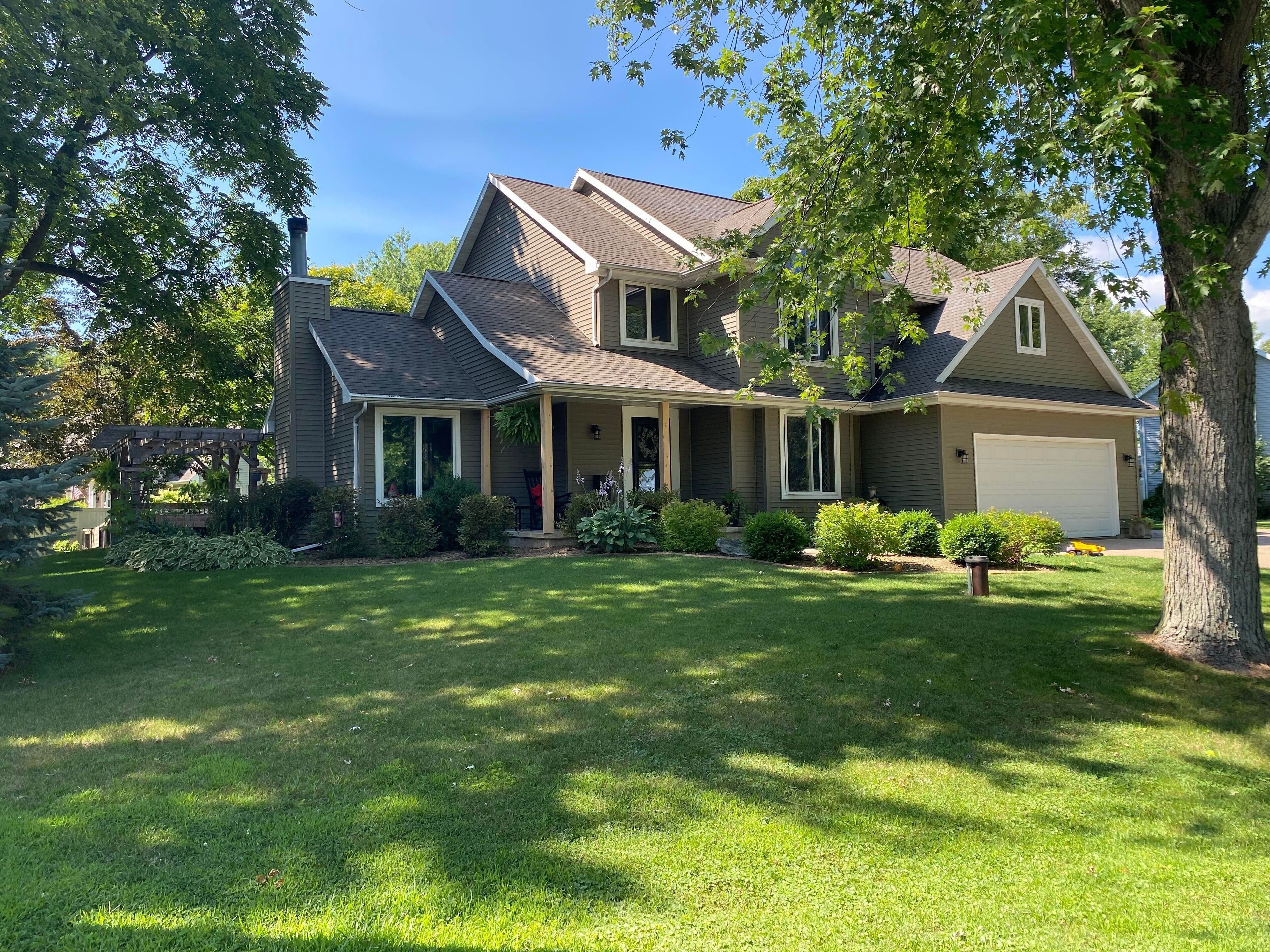 Family home near 2024 NFL draft & only 14miles from EAA