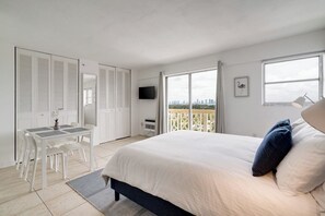 1 bedroom, iron/ironing board - 1505 (NEW) · South Beach Miami Beach Apartment! Amazing View! (Miami)