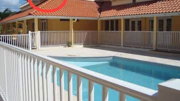 Alberca al aire libre