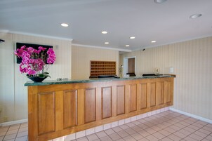 Mostrador de check-in y check-out