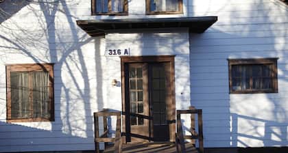 B. V. Mountain Retreat - STR-222