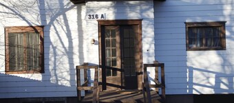 B. V. Mountain Retreat - STR-222