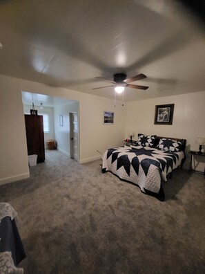 2 bedrooms, free WiFi, bed sheets