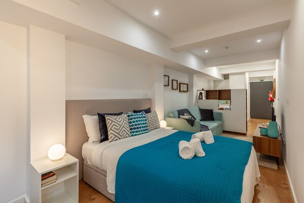 Desk, iron/ironing board, free WiFi, bed sheets