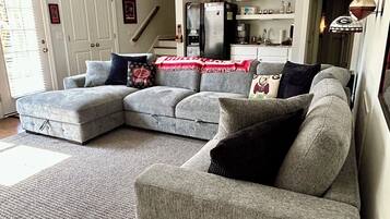 Smart-TV, Kamin, DVD-Player