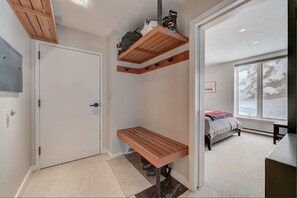 1 chambre, bureau, Wi-Fi, literie fournie