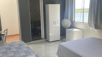 Basic-Doppelzimmer | Badezimmer