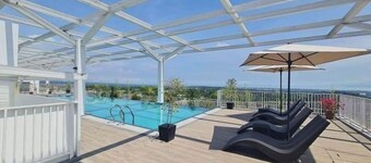 Samboy Condo unit besides SM Mall uptown