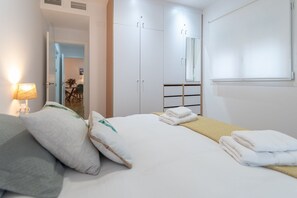 2 Schlafzimmer, Bügeleisen/Bügelbrett, Internetzugang
