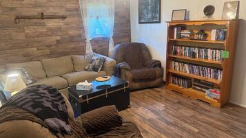 スマートテレビ、DVD プレーヤー