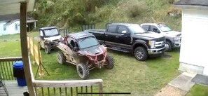 Property grounds - Cute Little Whole House For Rent<br>Franklin’s Lodge (logan)