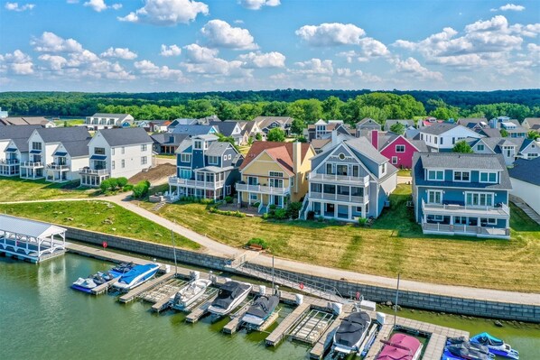 하우스 (Whiskey Me Away) | 외관