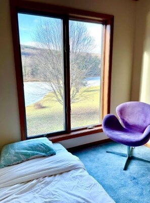 6 slaapkamers, een bureau, gratis wifi, beddengoed