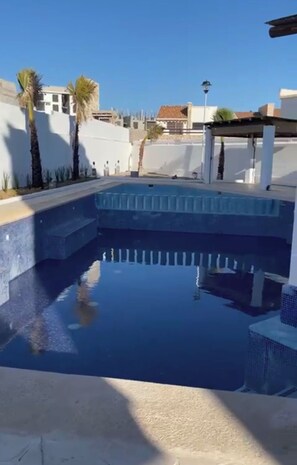Piscine extérieure