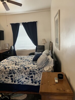 1 bedroom, WiFi, bed sheets