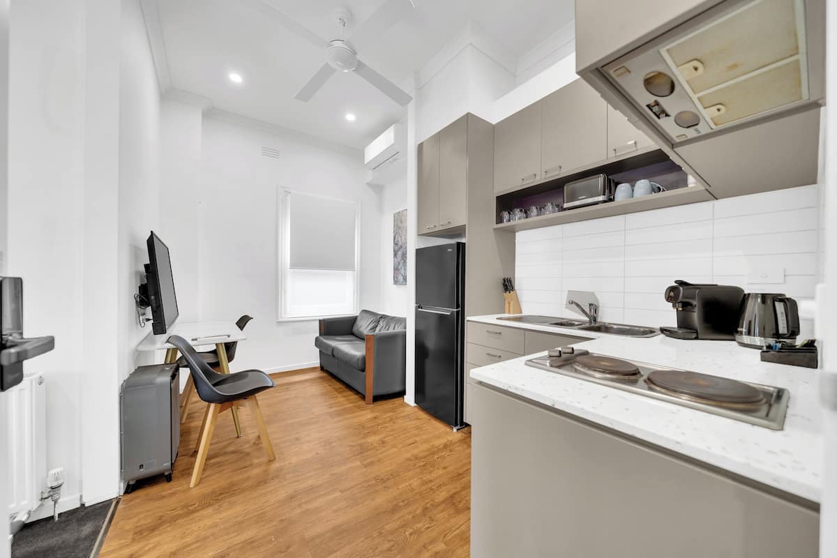 1 bedroom, premium bedding, pillow-top beds, individually decorated