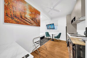 Apartment 3 - Ground Studio | Living area | 55-inch Smart TV with digital channels, TV, Netflix - 113 Hoddle (Richmond)