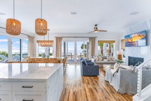 TV, fireplace - Northern Palms Cape San Blas- Gulf Front, Elevator, Pool. (Port St. Joe)