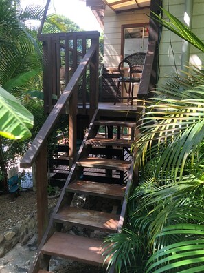 Staircase - ALOHA BEACH HOUSE (Imbituba)