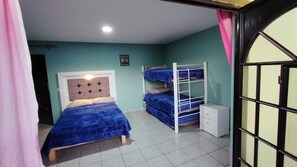3 slaapkamers, gratis wifi, beddengoed