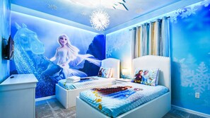 9 habitaciones, tabla de planchar con plancha, wifi y ropa de cama 