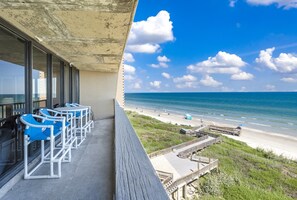 Property grounds - Sea Gull #507LK: Beachfront 1 Bedroom 1 Bathroom With Spectacular Views and 24 Hour Management (Port Aransas)